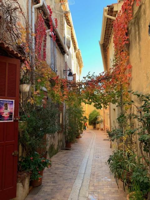 L'Echapee Mer Cassis Bagian luar foto